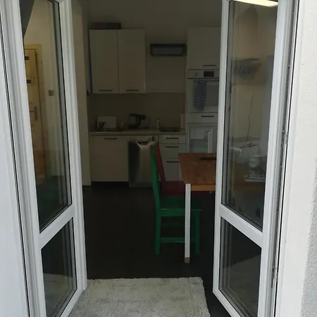 アパート Mirabella 1