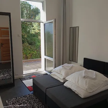 Mirabella 1 アパート *