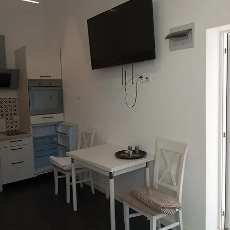 Mirabella 1 Apartman *